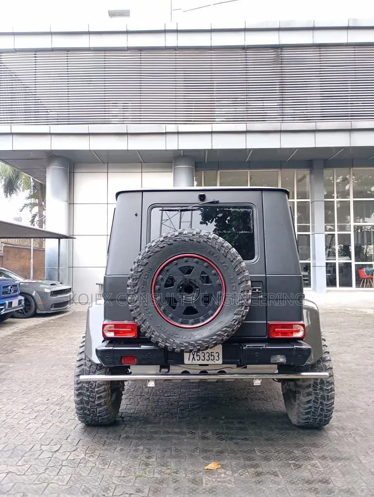 Mercedes-Benz G-Class G63 AMG 4dr SUV 4WD (5.5L 8cyl Turbo 7A) 2015