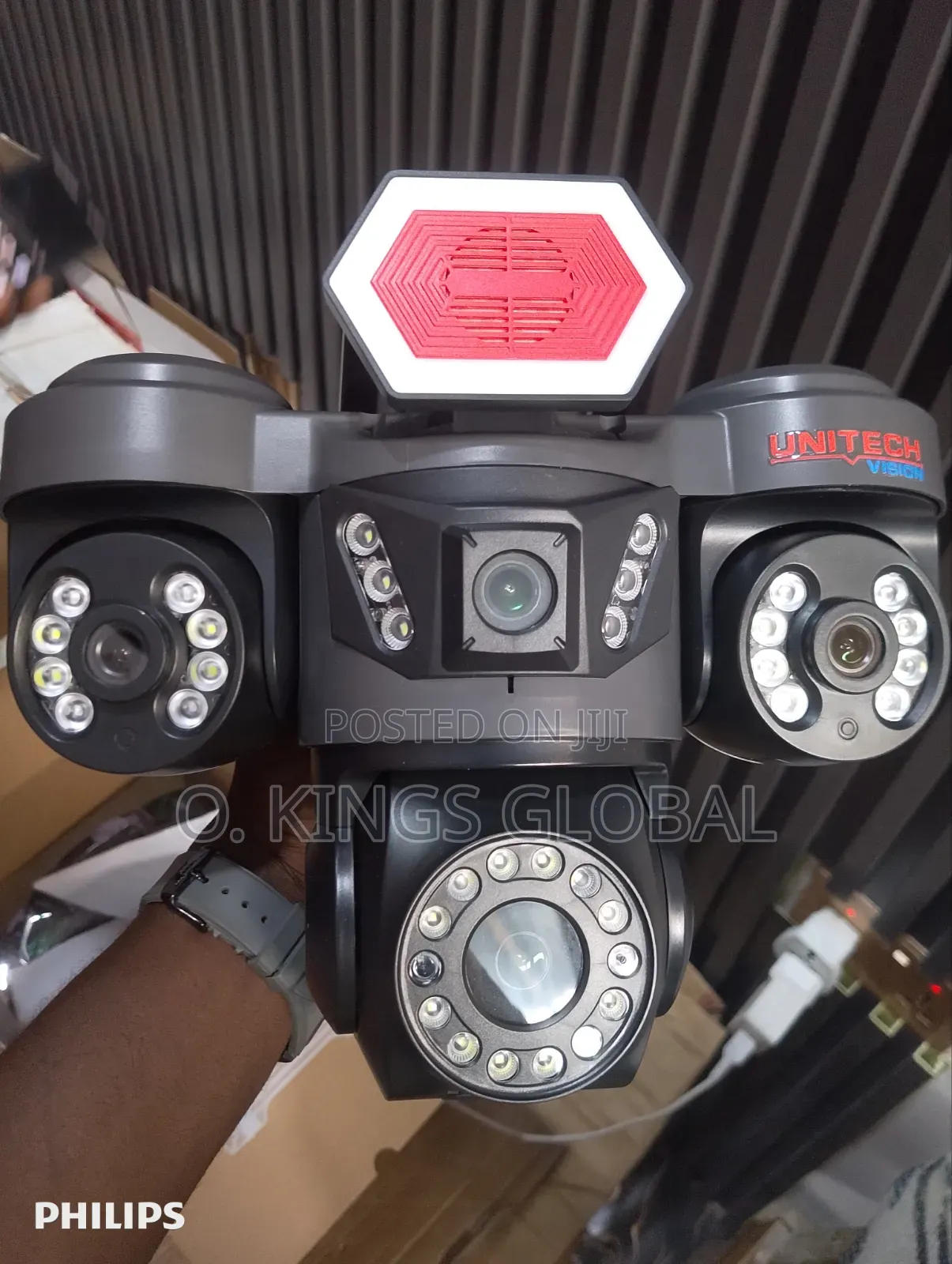V380 Pro AOV 4G Sim, 4 Lens, 4 Views, 3ptz Double Panel Solar Camera