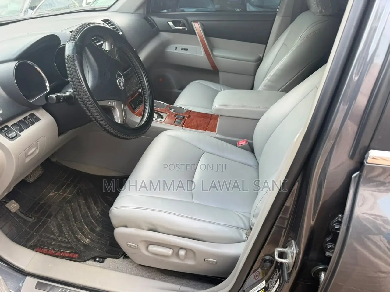 Toyota Highlander 2010 Gray