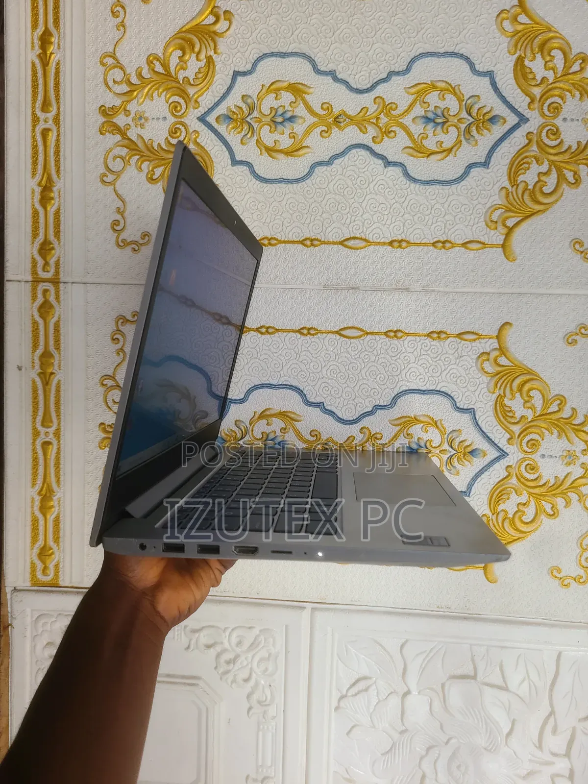 Laptop Lenovo IdeaPad 1 4GB AMD SSD 60GB