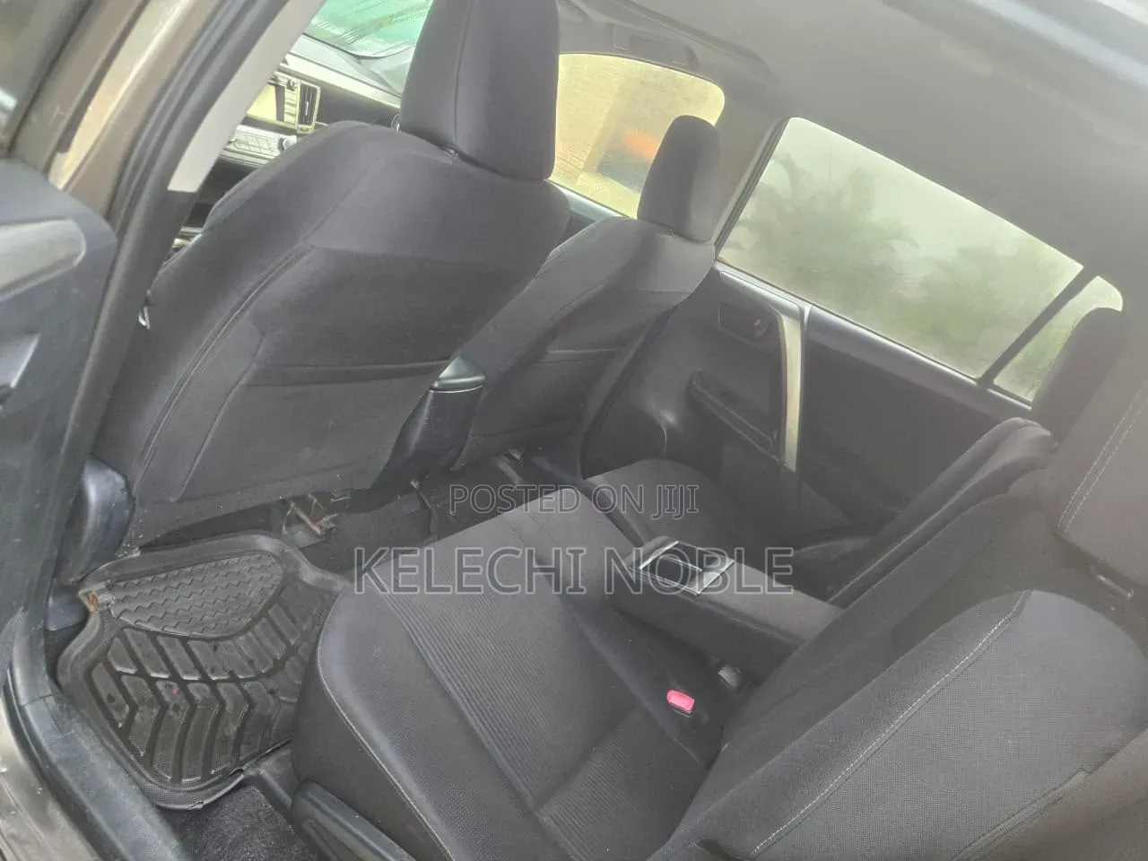 Toyota RAV4 XLE AWD (2.5L 4cyl 6A) 2013 Brown