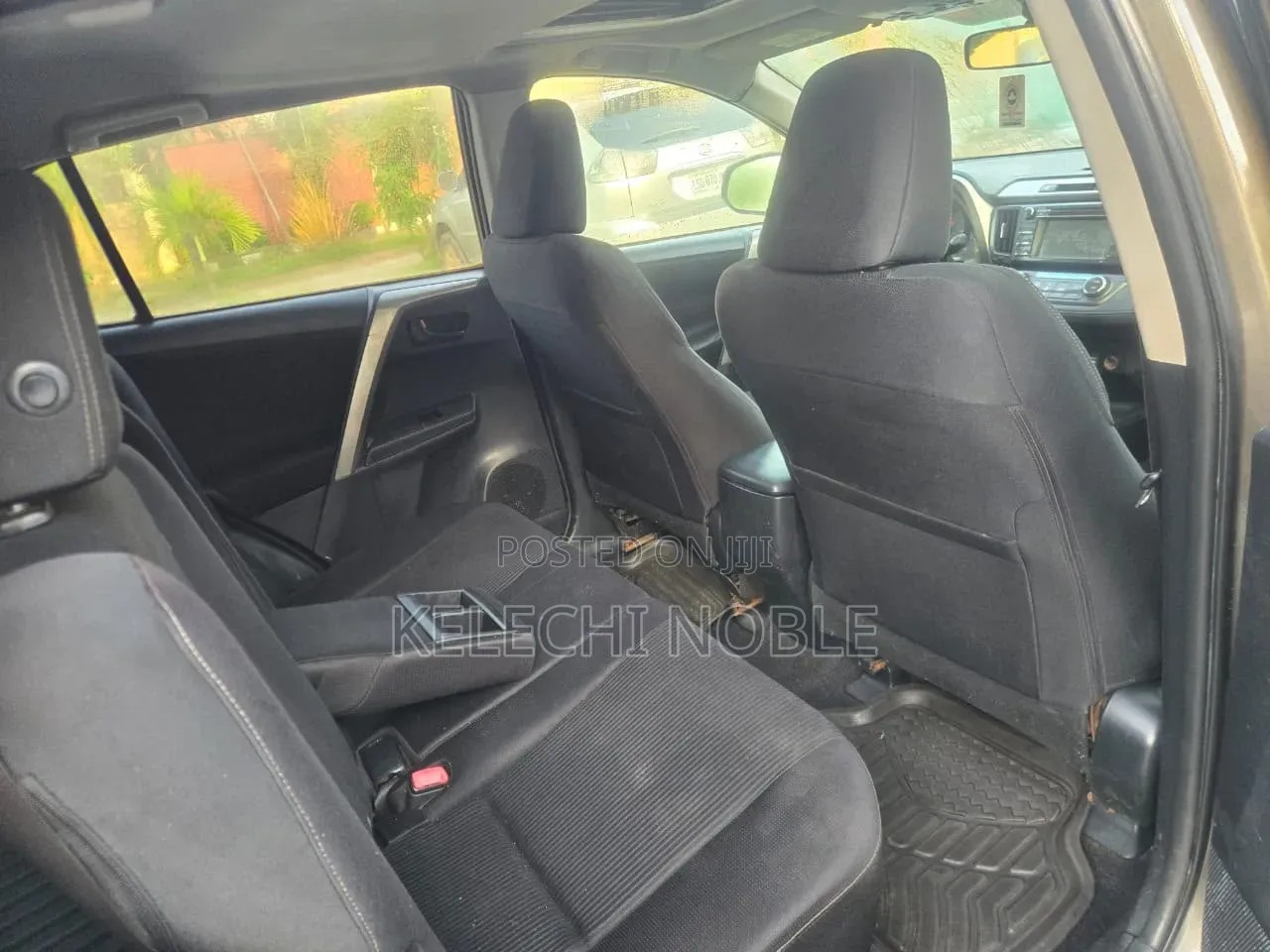 Toyota RAV4 XLE AWD (2.5L 4cyl 6A) 2013 Brown