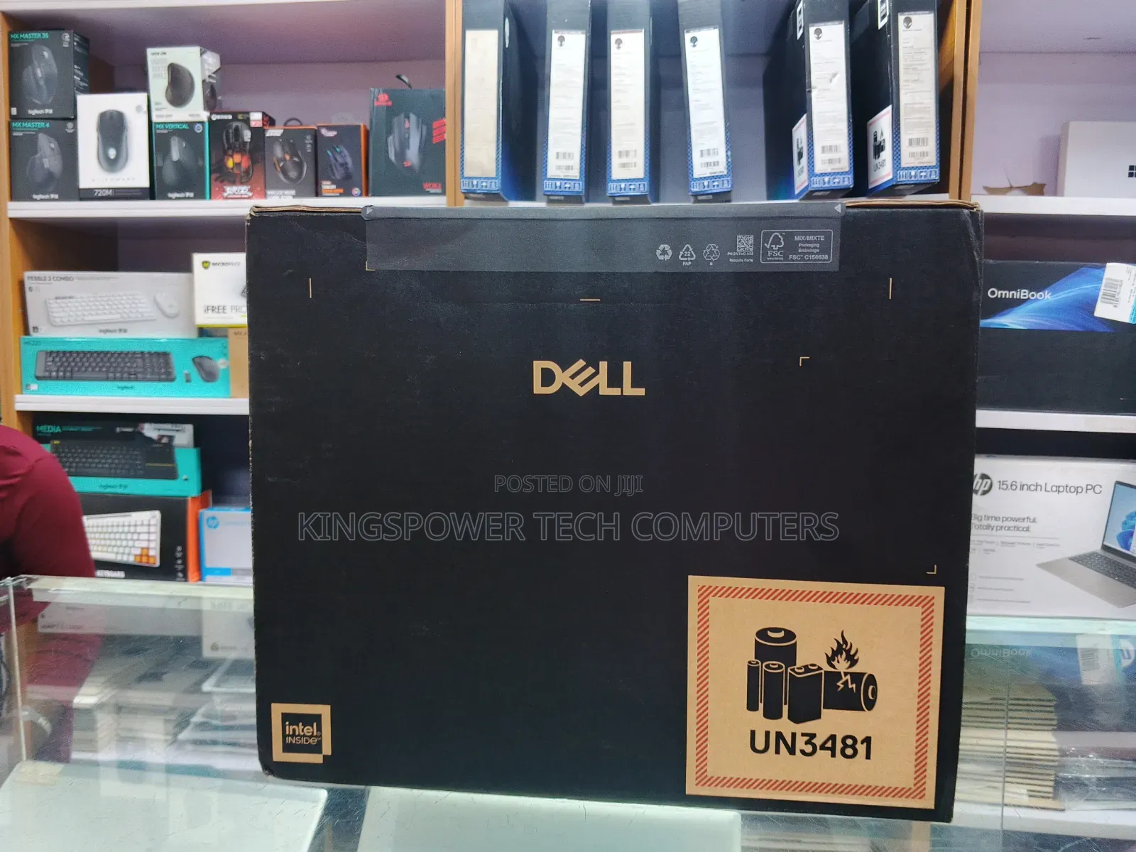 New Laptop Dell XPS 13 8GB Intel Core 5 SSD 512GB