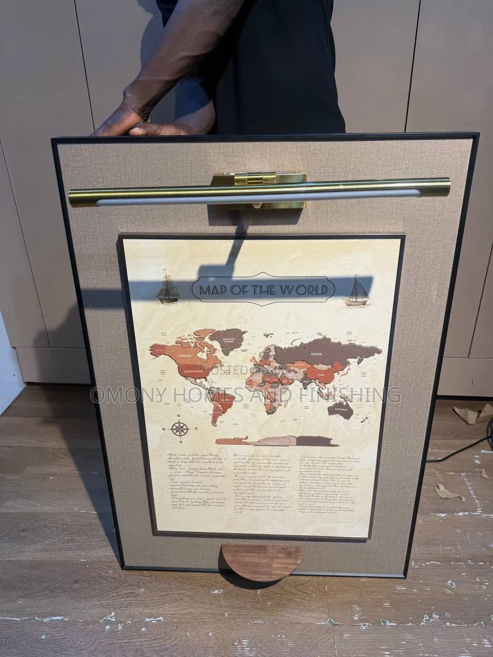 Luxury Wall Art Frame With Steel Light