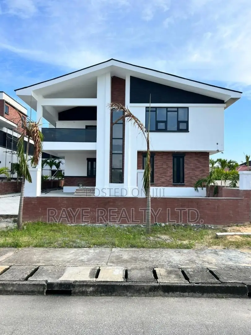5bdrm Duplex in Ajah for sale