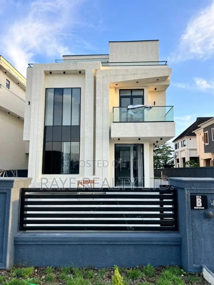 5bdrm Duplex in Ajah for sale