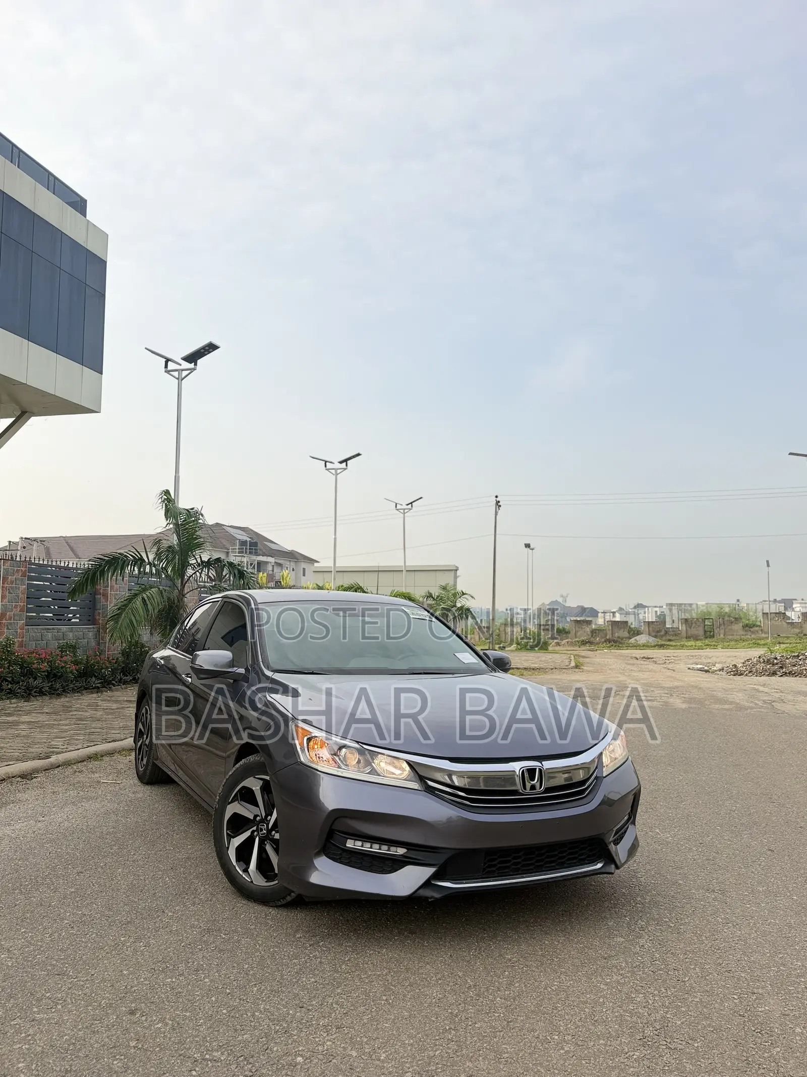 Honda Accord EX-L 4dr Sedan FWD (2.4L 4cyl 2A) 2016 Gray
