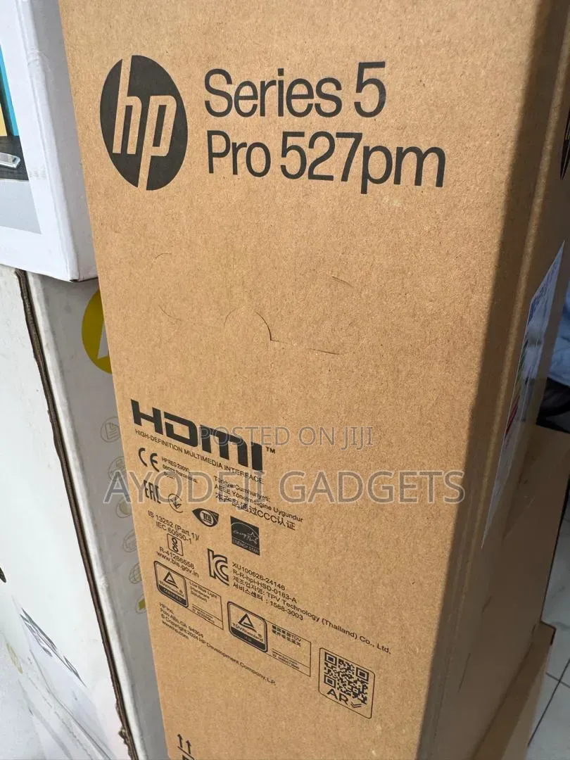 HP Series 5 Pro 527pm USB -C Conferencing Monitor27" QHD Ips 3-Slbord
