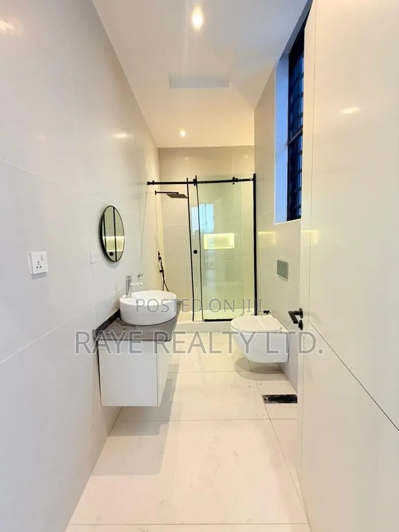4bdrm Duplex in Adeniyi Jones for sale