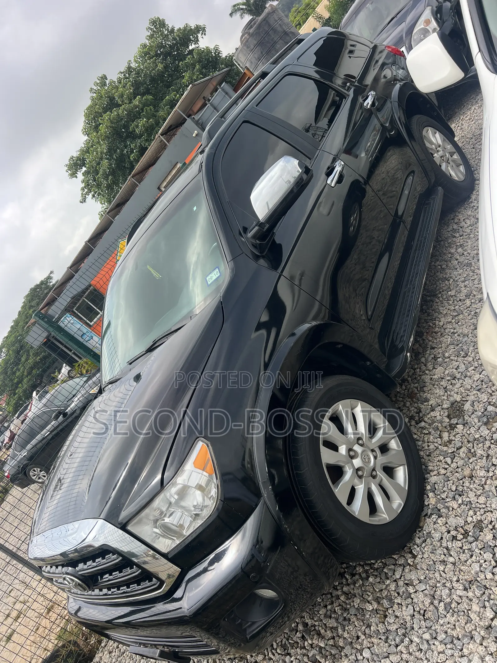 Toyota Sequoia Limited 4dr SUV 4WD (5.7L 8cyl 6A) 2008 Black