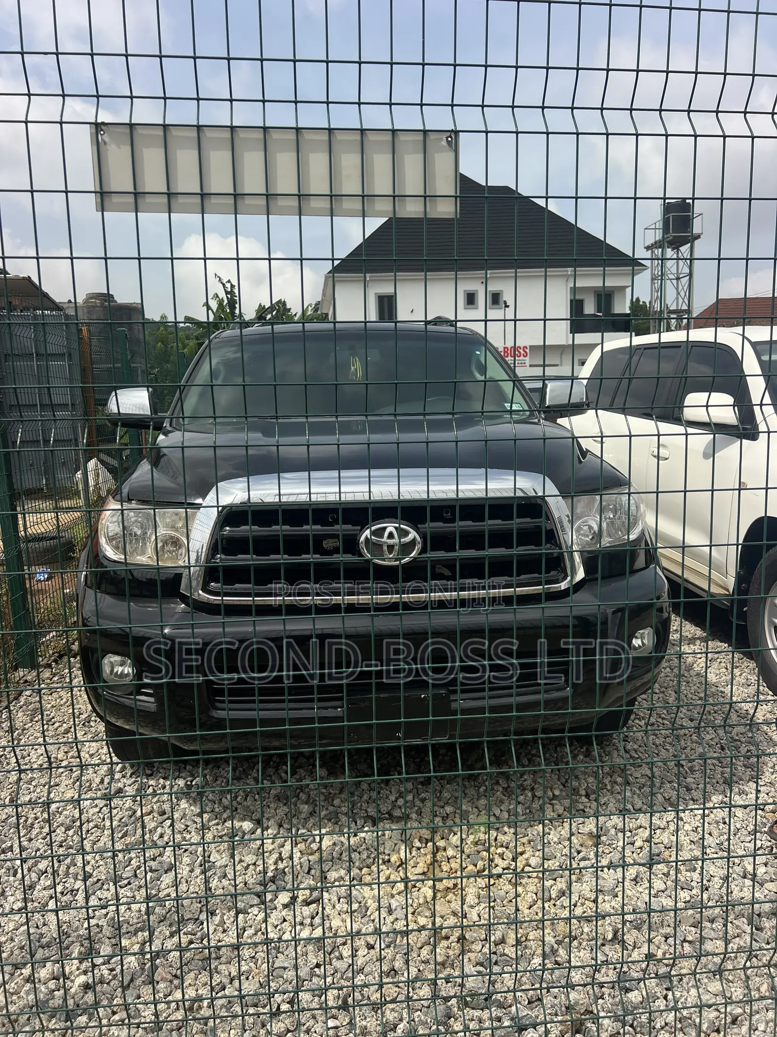 Toyota Sequoia Limited 4dr SUV 4WD (5.7L 8cyl 6A) 2008 Black