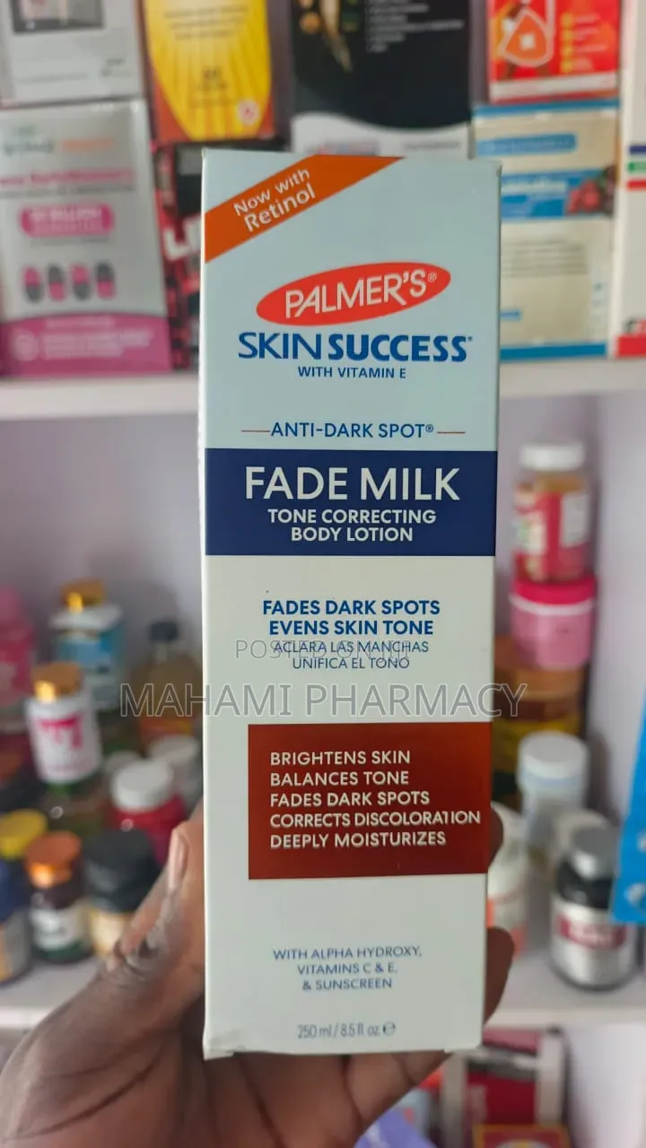 Palmer’s Skin Success Fade Milk Tone Correcting Body Lotion – 250 mL