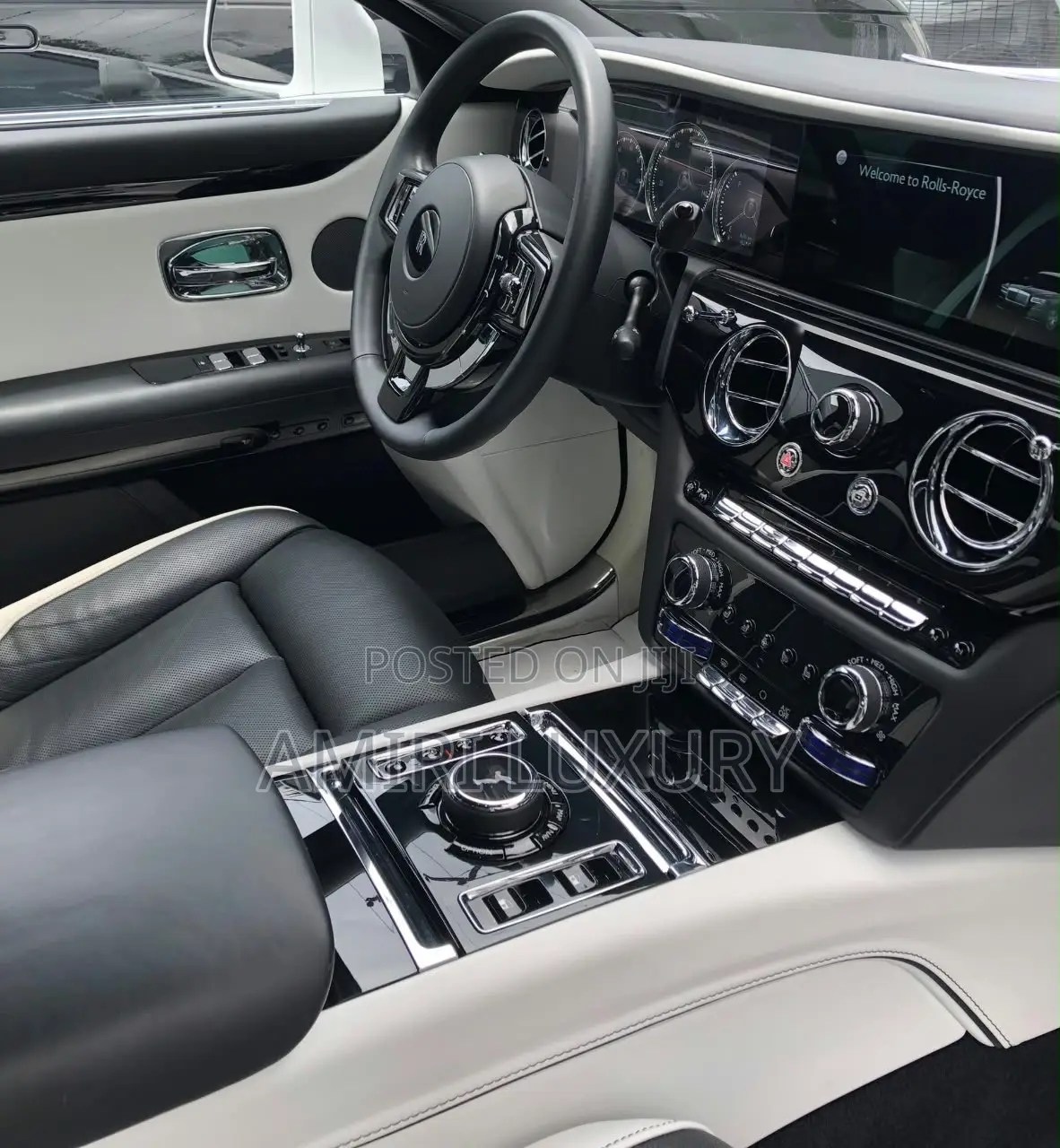 Rolls-Royce Ghost 2024 White