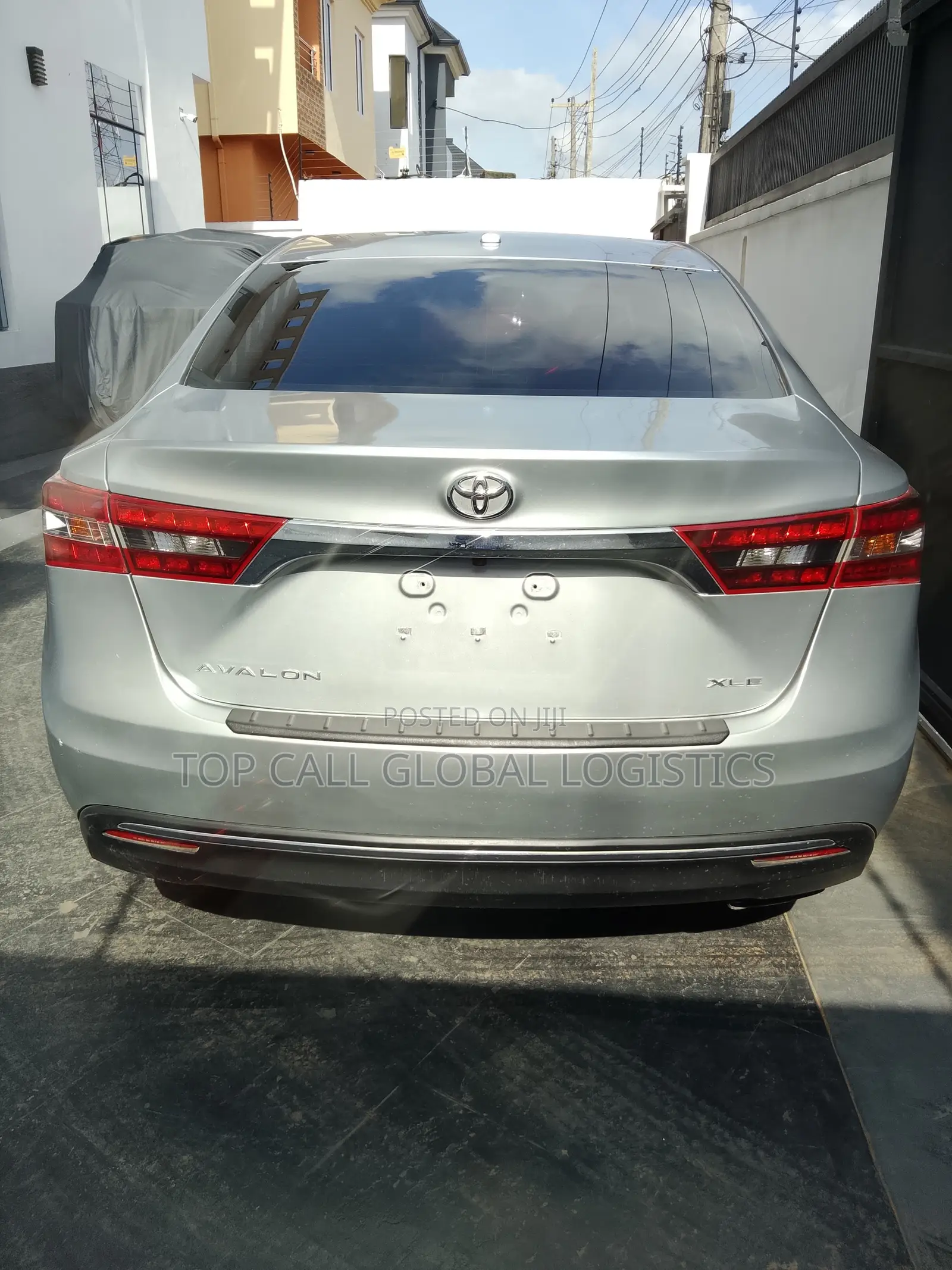 Toyota Camry XLE 4dr Sedan (3.5L 6cyl 6A) 2017 Silver