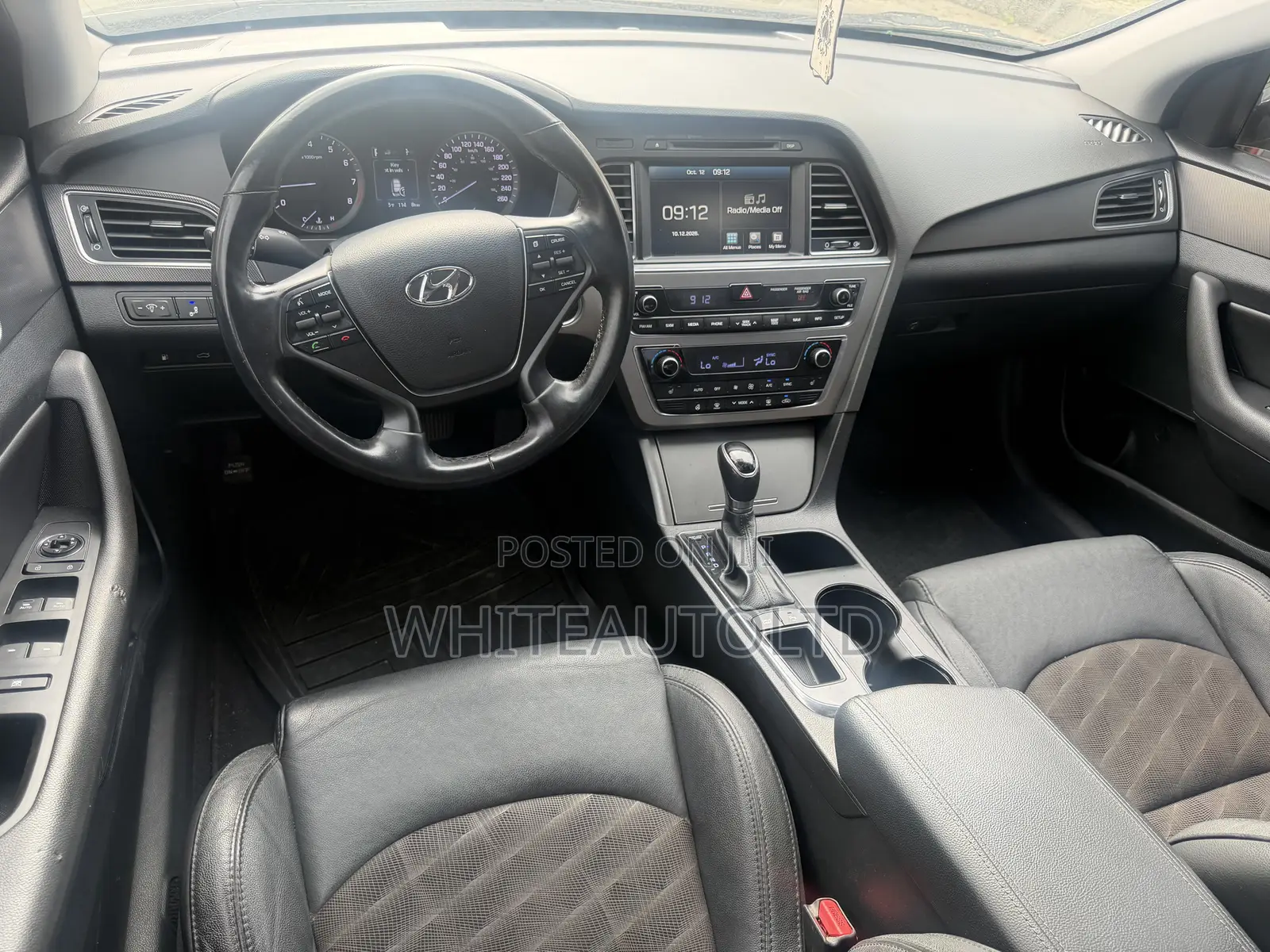 Hyundai Sonata Sport 2.0T Sedan FWD (2.0L 4cyl 6A) 2016 Black