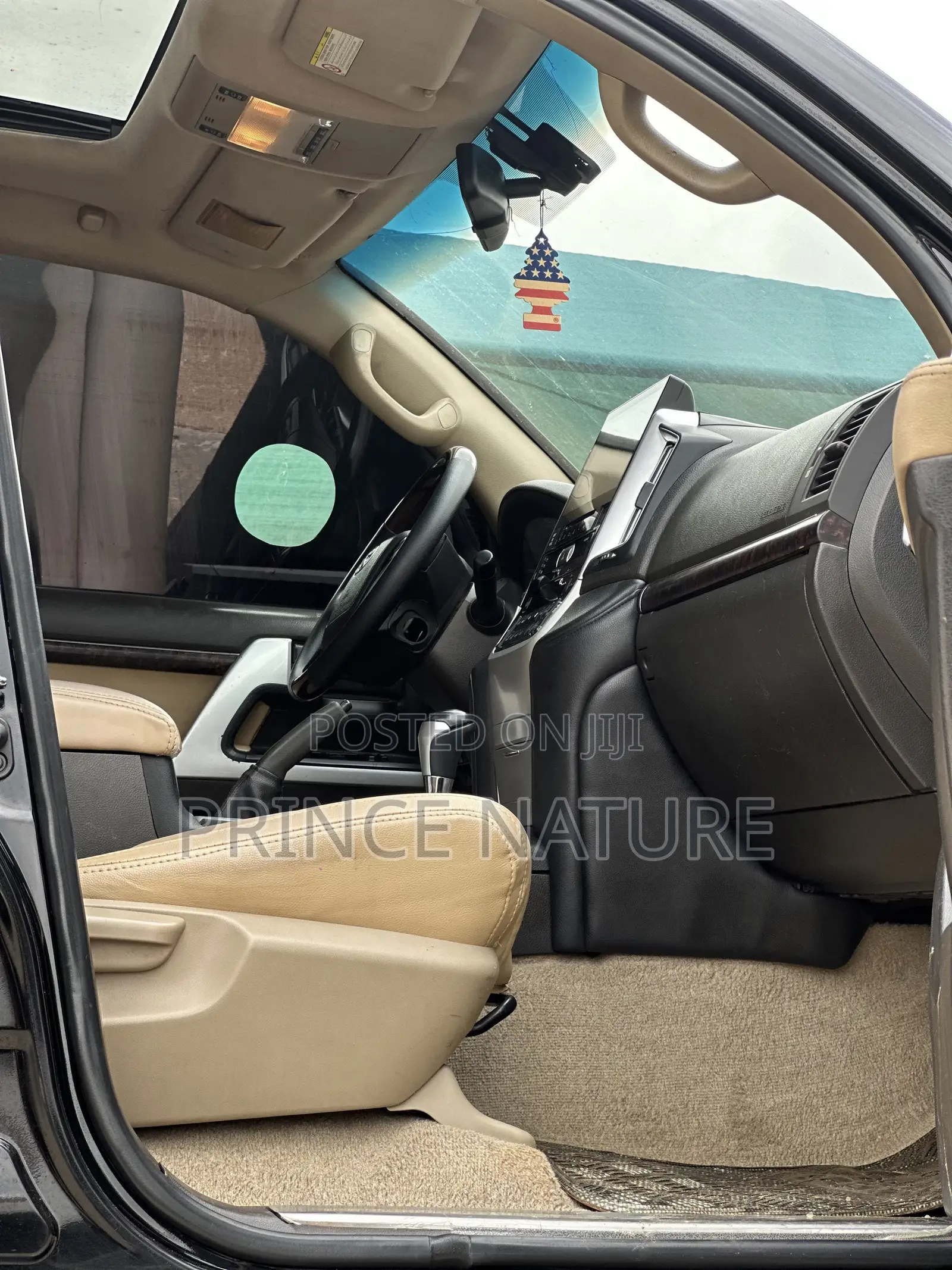 Toyota Land Cruiser 5.7 V8 2013 Black