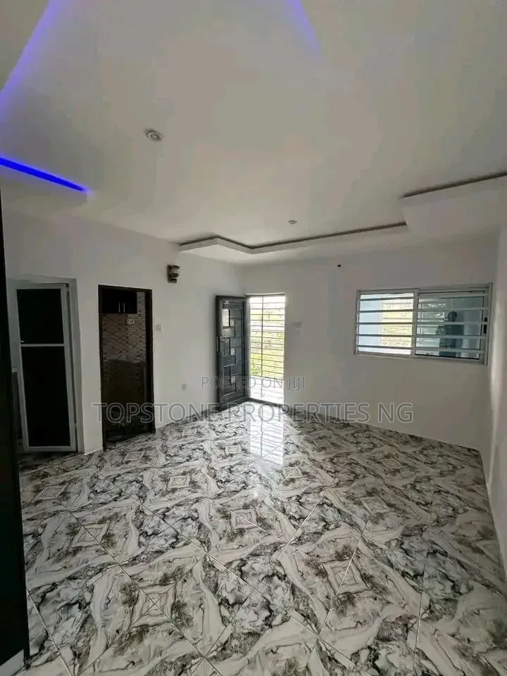 Furnished Studio Apartment in Topstone Properties, Uyo for rent