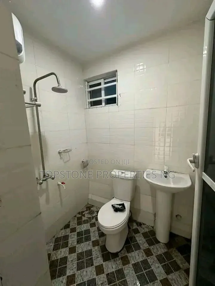 Furnished Studio Apartment in Topstone Properties, Uyo for rent
