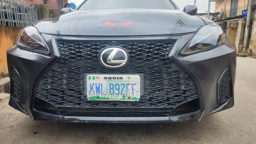 Lexus IS 250 2010 Gray