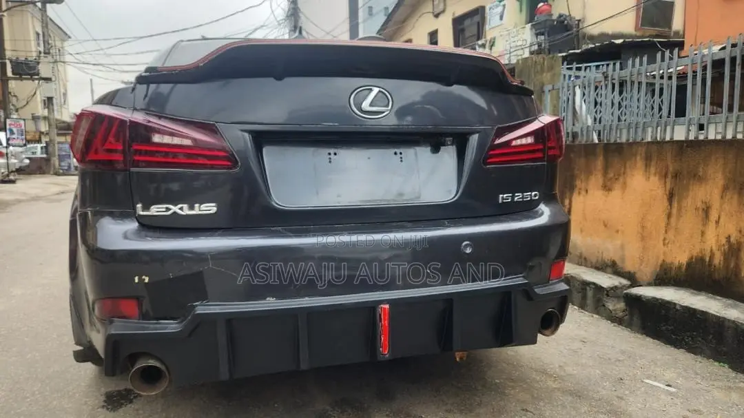 Lexus IS 250 2010 Gray