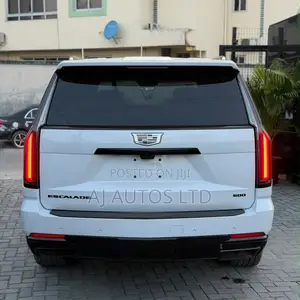 Cadillac Escalade 2026 White