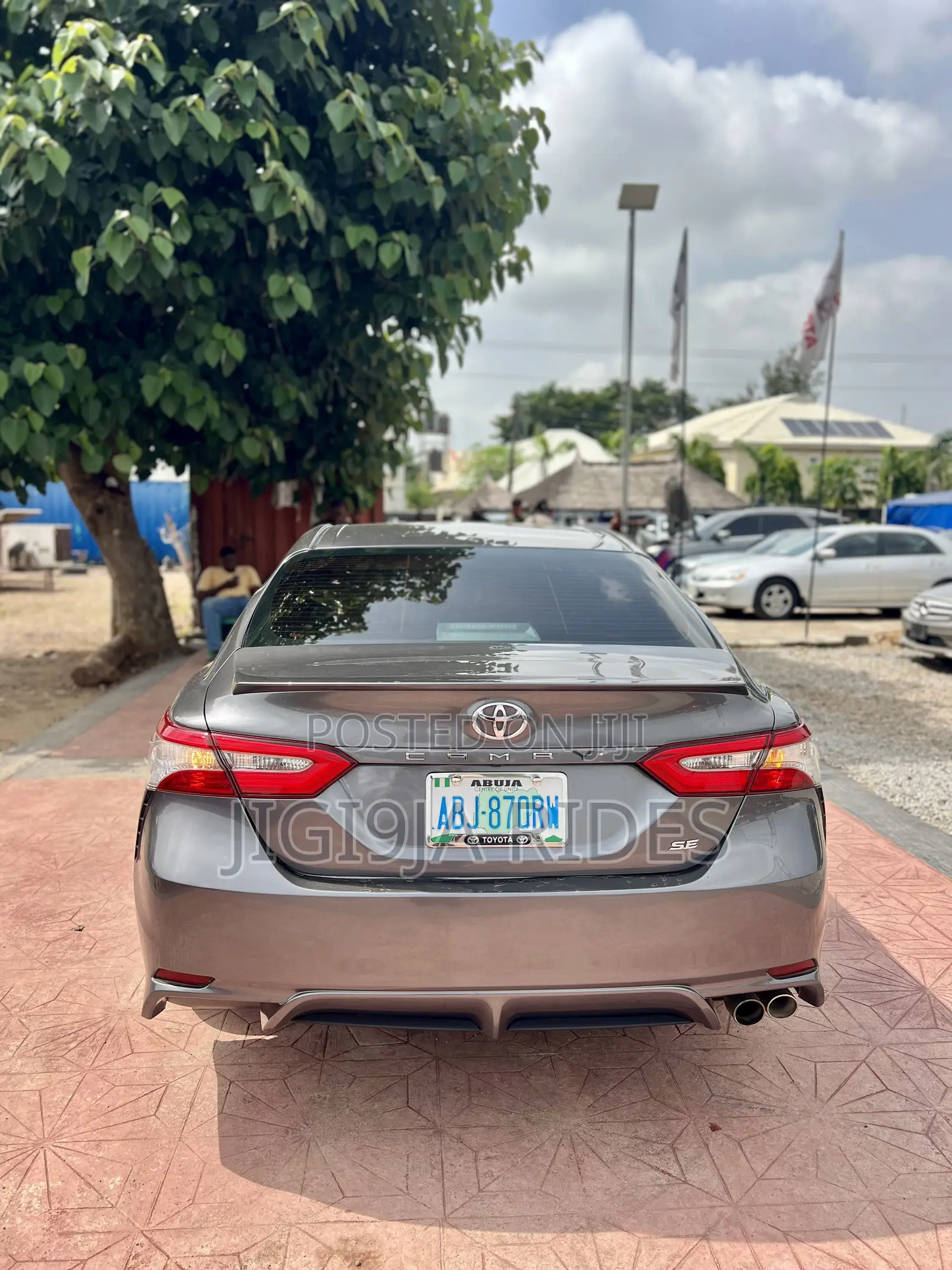 Toyota Camry 2018 Gray