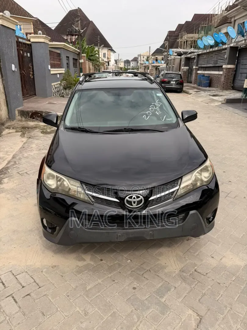 Toyota RAV4 2015 Black