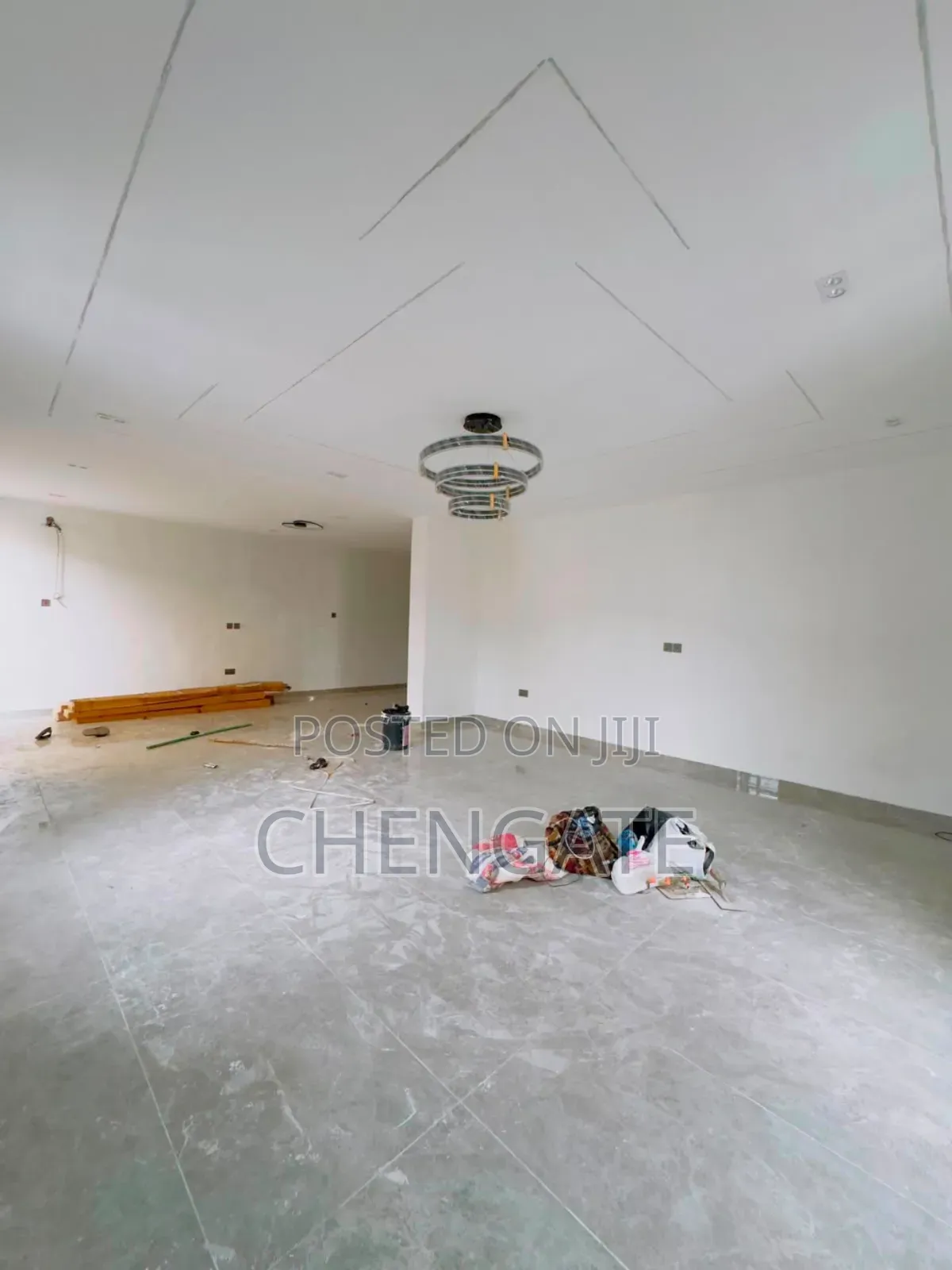 4bdrm Duplex in Yaba for sale