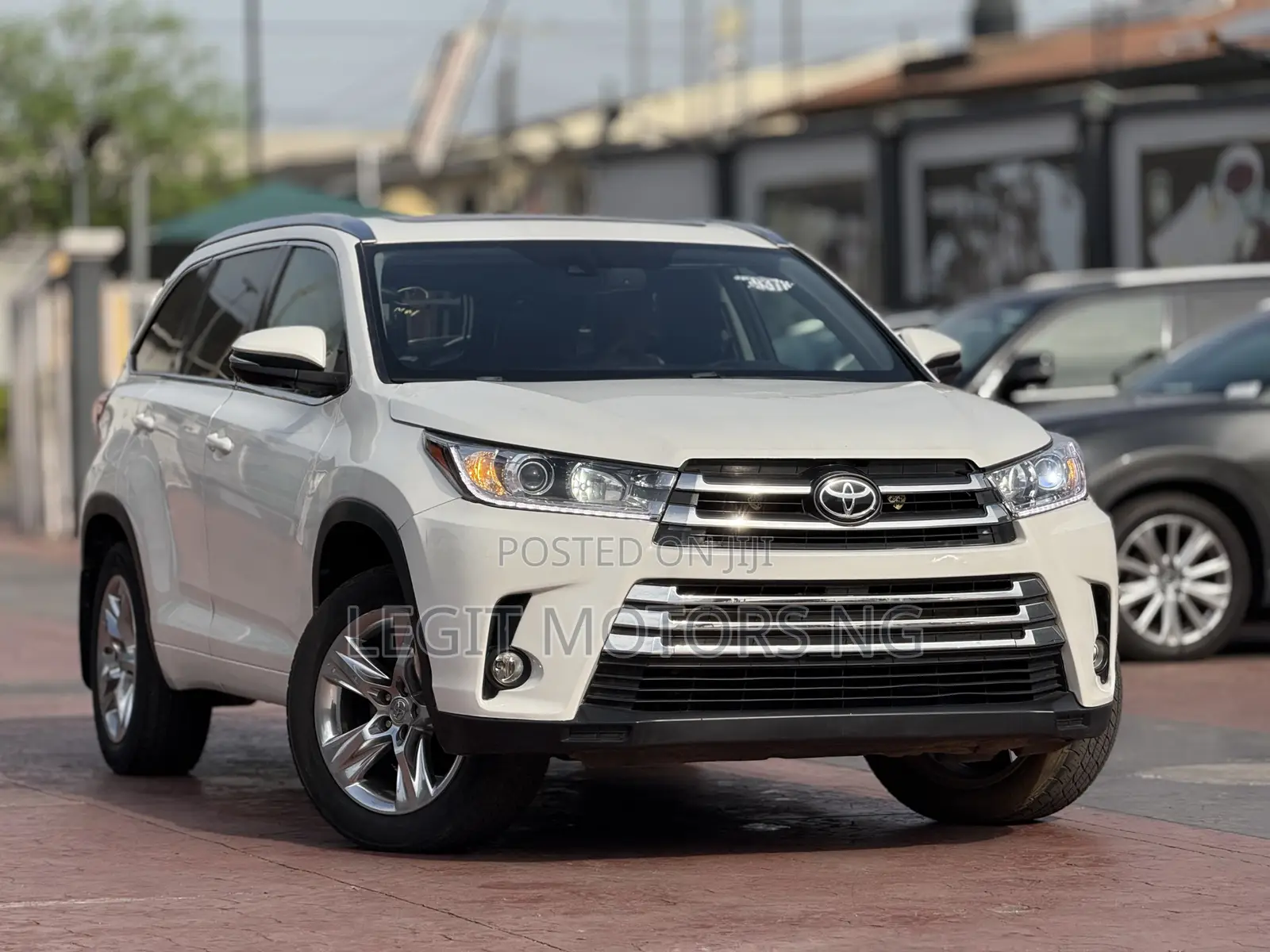 Toyota Highlander Limited Platinum 4dr SUV AWD (3.5L 6cyl 6A) 2014