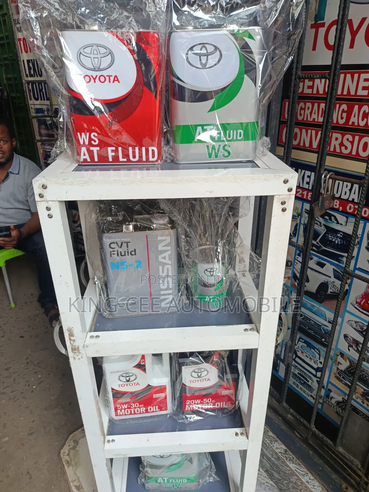 Toyota Engine and Gearbox Oil