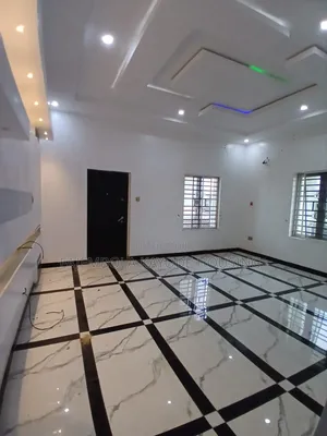 4bdrm Duplex in Akala Express for rent