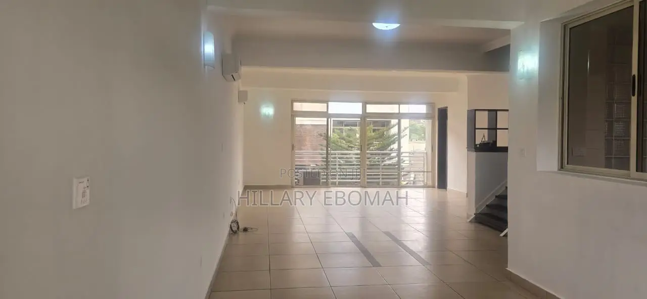 4bdrm Townhouse / Terrace in Banana Island for rent