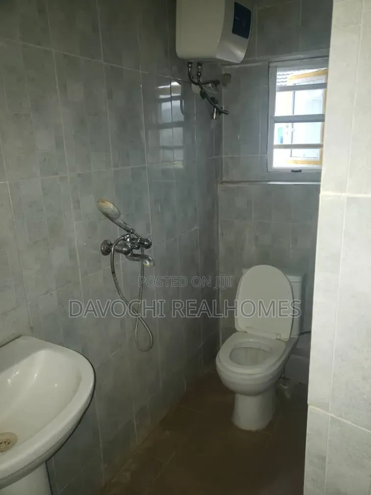 1bdrm Apartment in Westgate Estate, Ologolo for rent