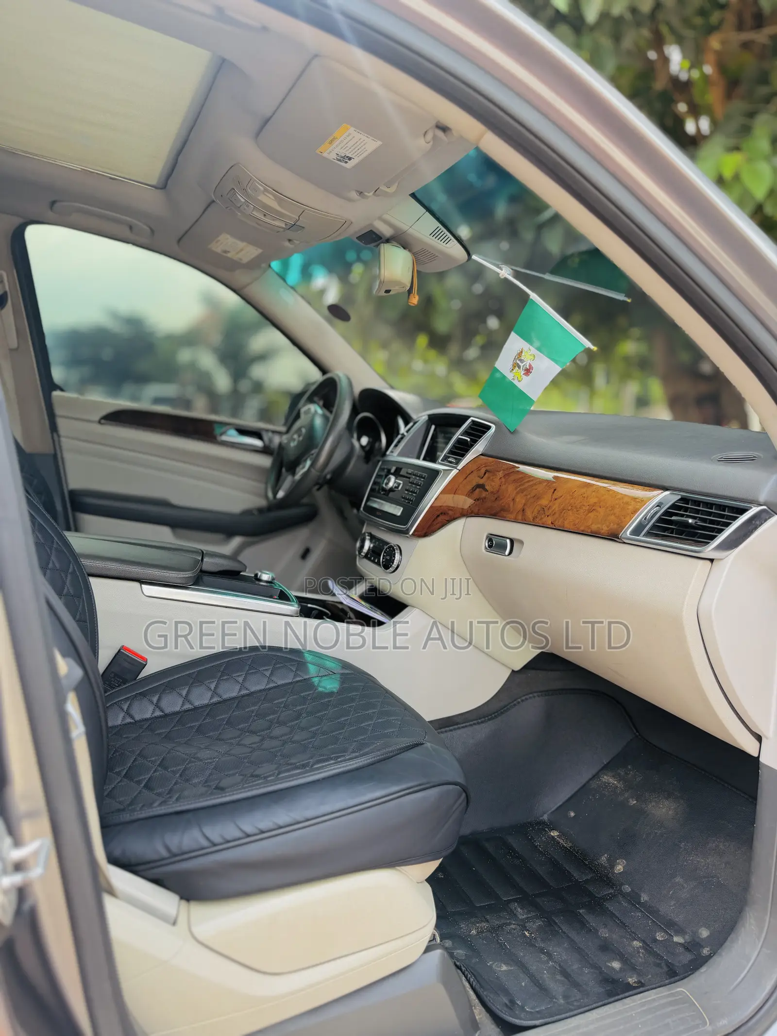 Mercedes-Benz M Class ML350 4MATIC 4dr SUV AWD (3.5L 6cyl 7A) 2015 Gray