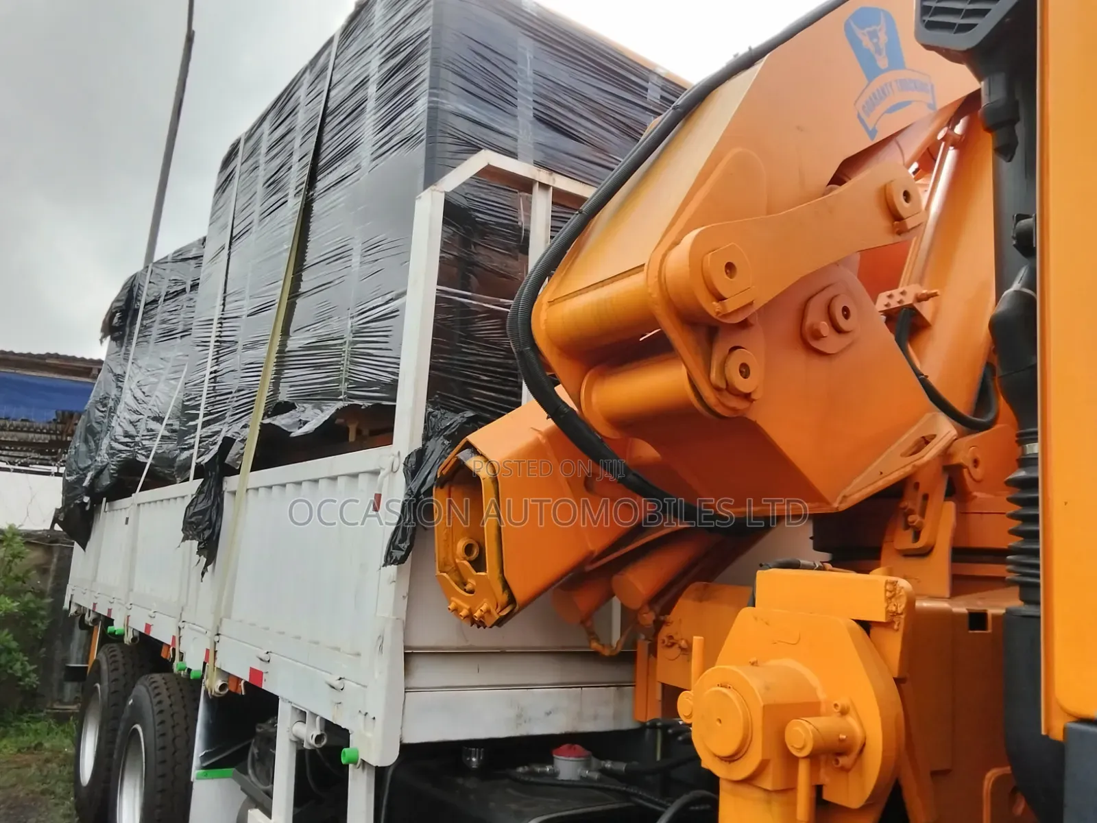 Howo Self-Loading Truck 2019 Orange