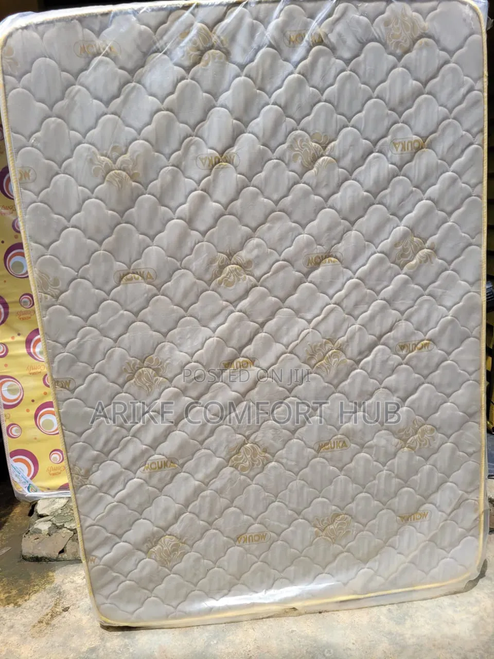 4 1/2 X 10 Mouka Semi Orthopedic ( Regina)