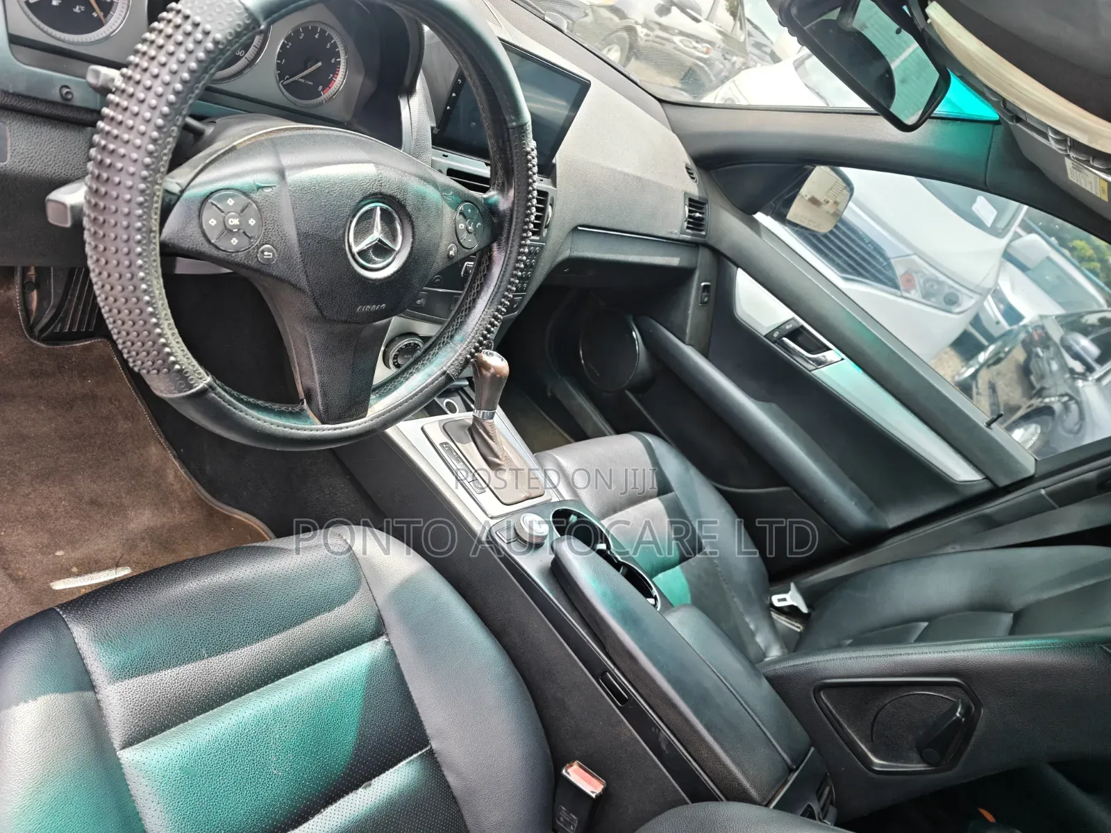 Mercedes-Benz C300 Luxury Sedan RWD (3.0L 6cyl 7A) 2008 Black