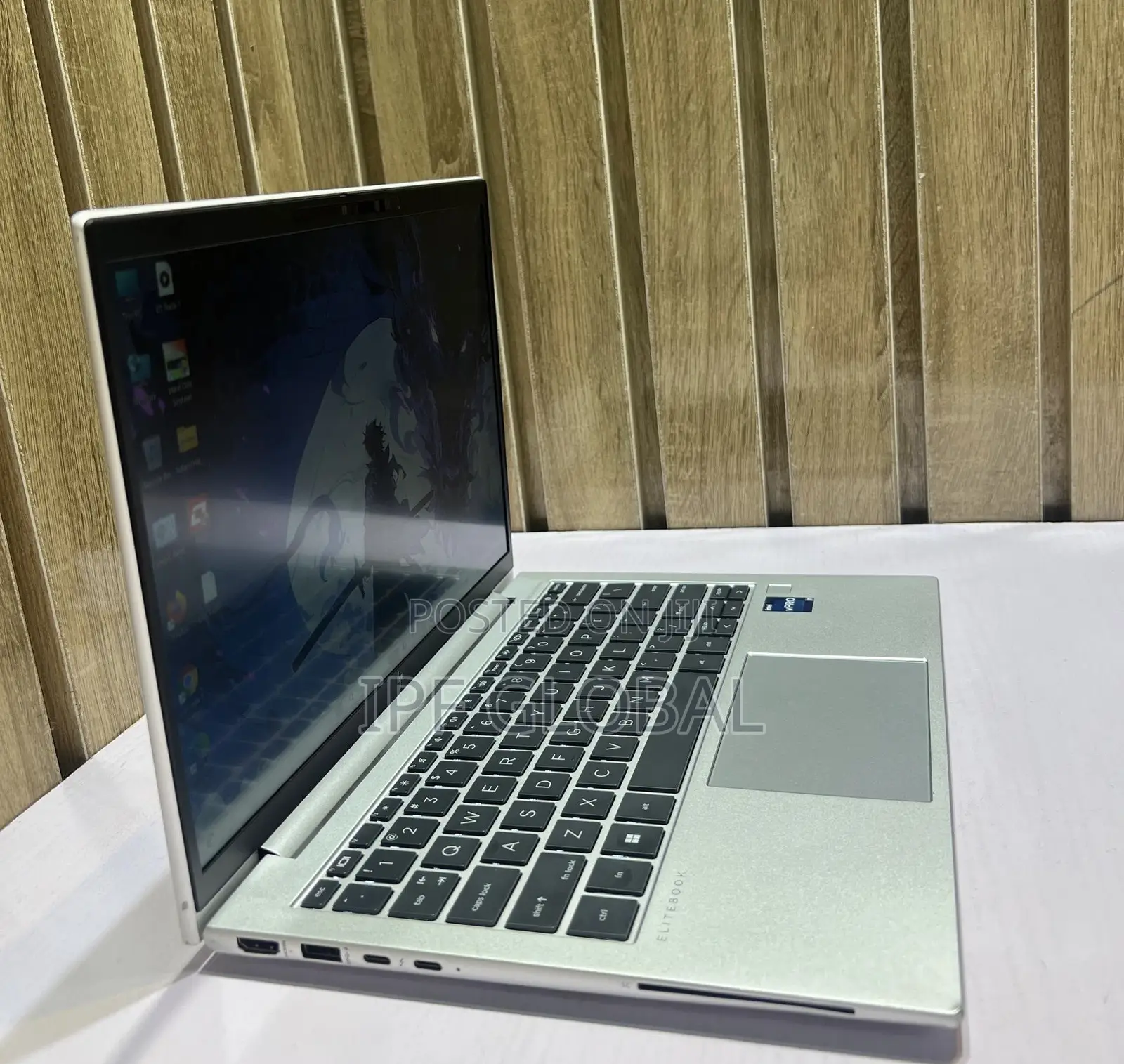 Laptop HP EliteBook 830 G9 16GB Intel Core i7 SSD 512GB