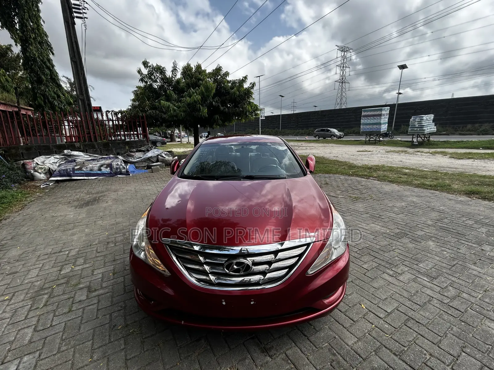 Hyundai Sonata GLS Sedan FWD (2.4L 4cyl 6A) 2012 Red