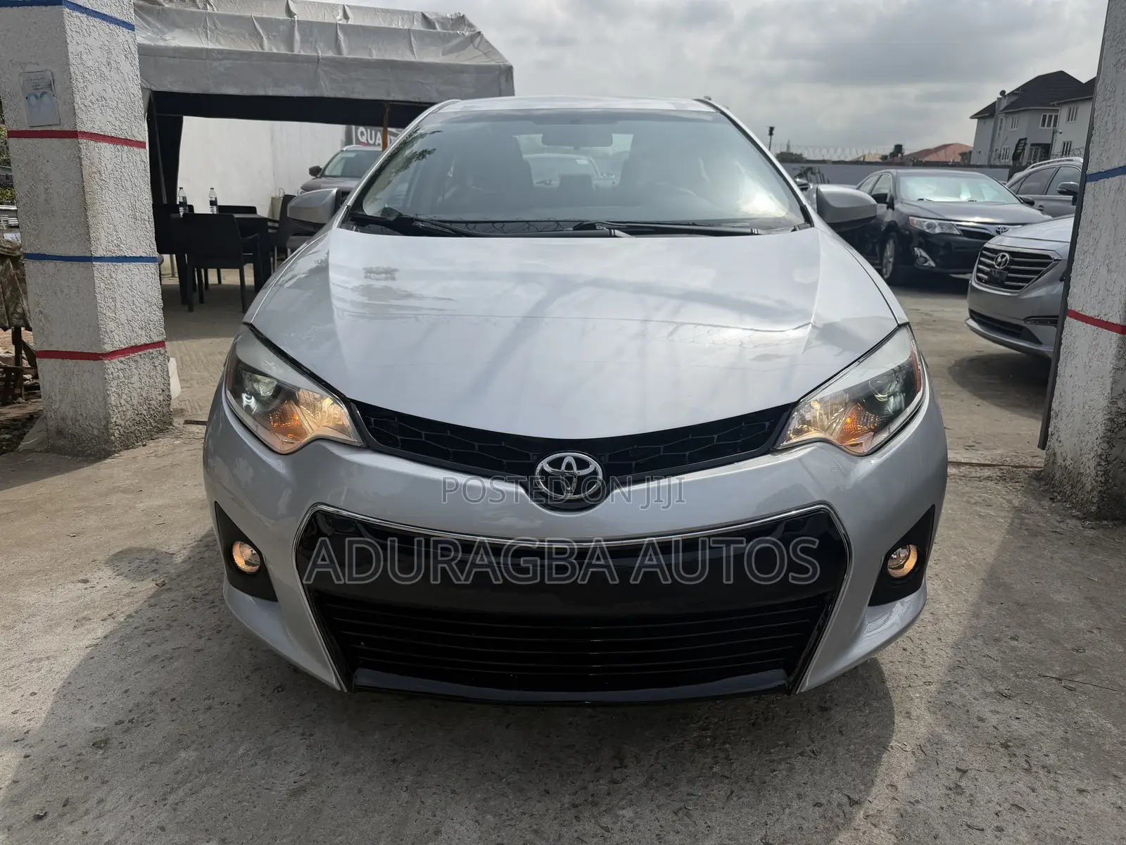 Toyota Corolla LE 4dr Sedan (1.8L 4cyl CVT) 2016 Silver