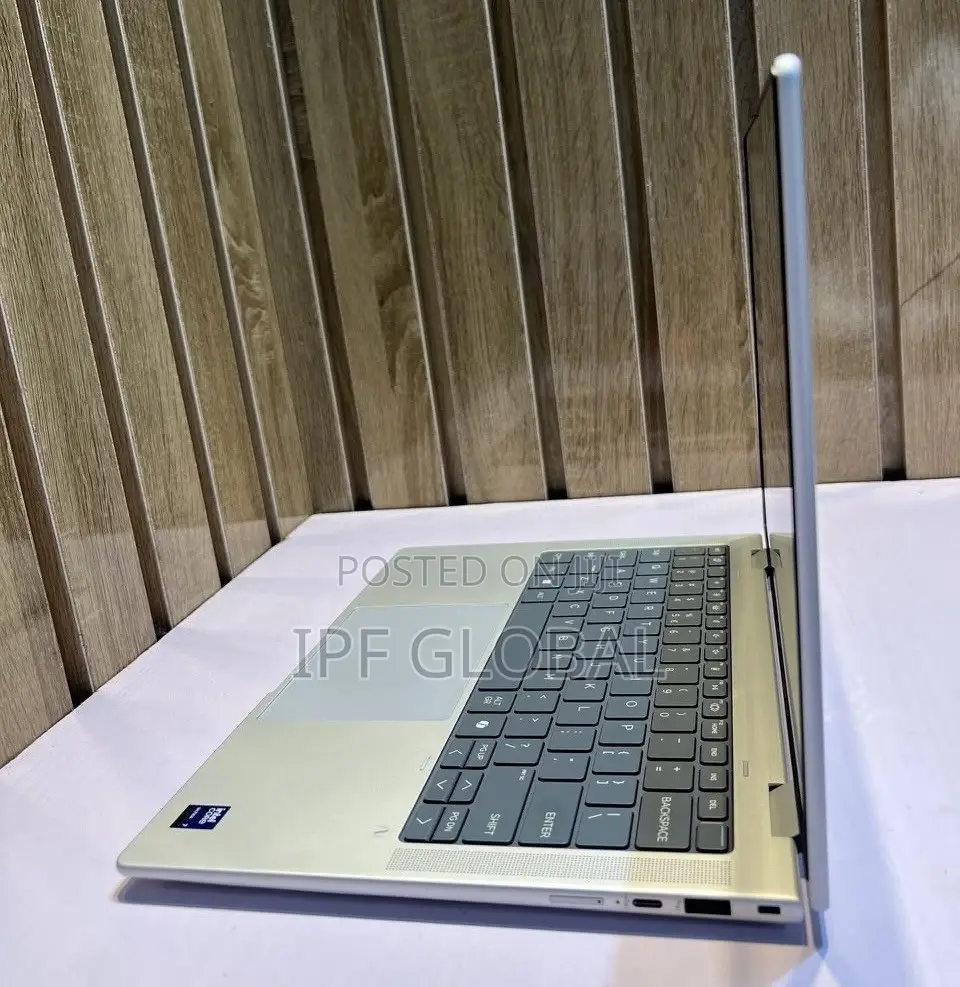 Laptop HP EliteBook X Flip G1i 16GB Intel Core Ultra 7 SSD 512GB