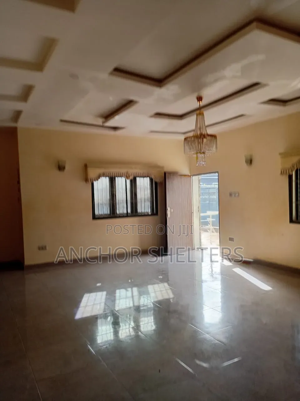 3bdrm Duplex in Leisure Court Estate, Sabon Lugbe for sale