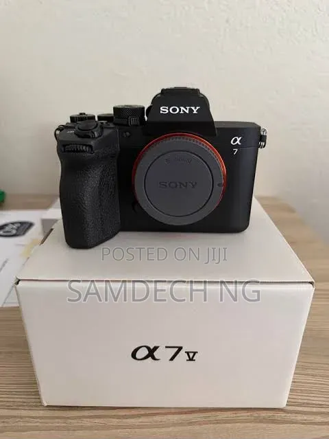 Sony A7V Camera Body