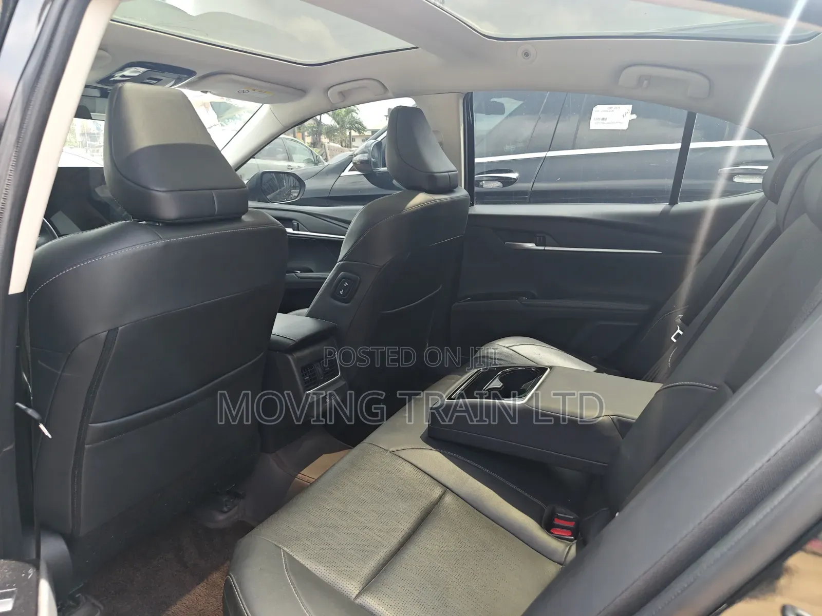 Toyota Camry XLE 2025 Black
