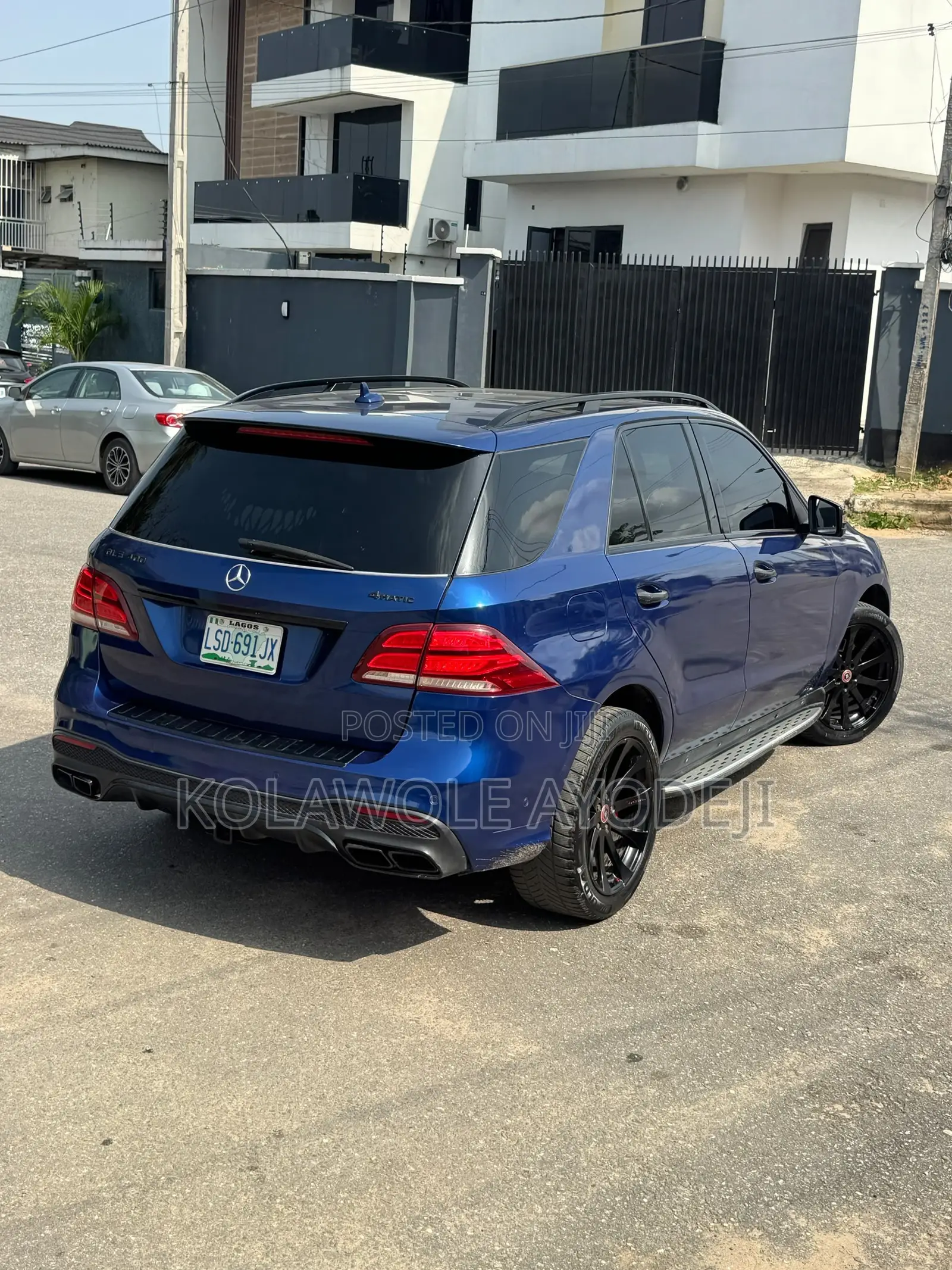 Mercedes-Benz GLE-Class GLE 400 4MATIC 2017 Blue