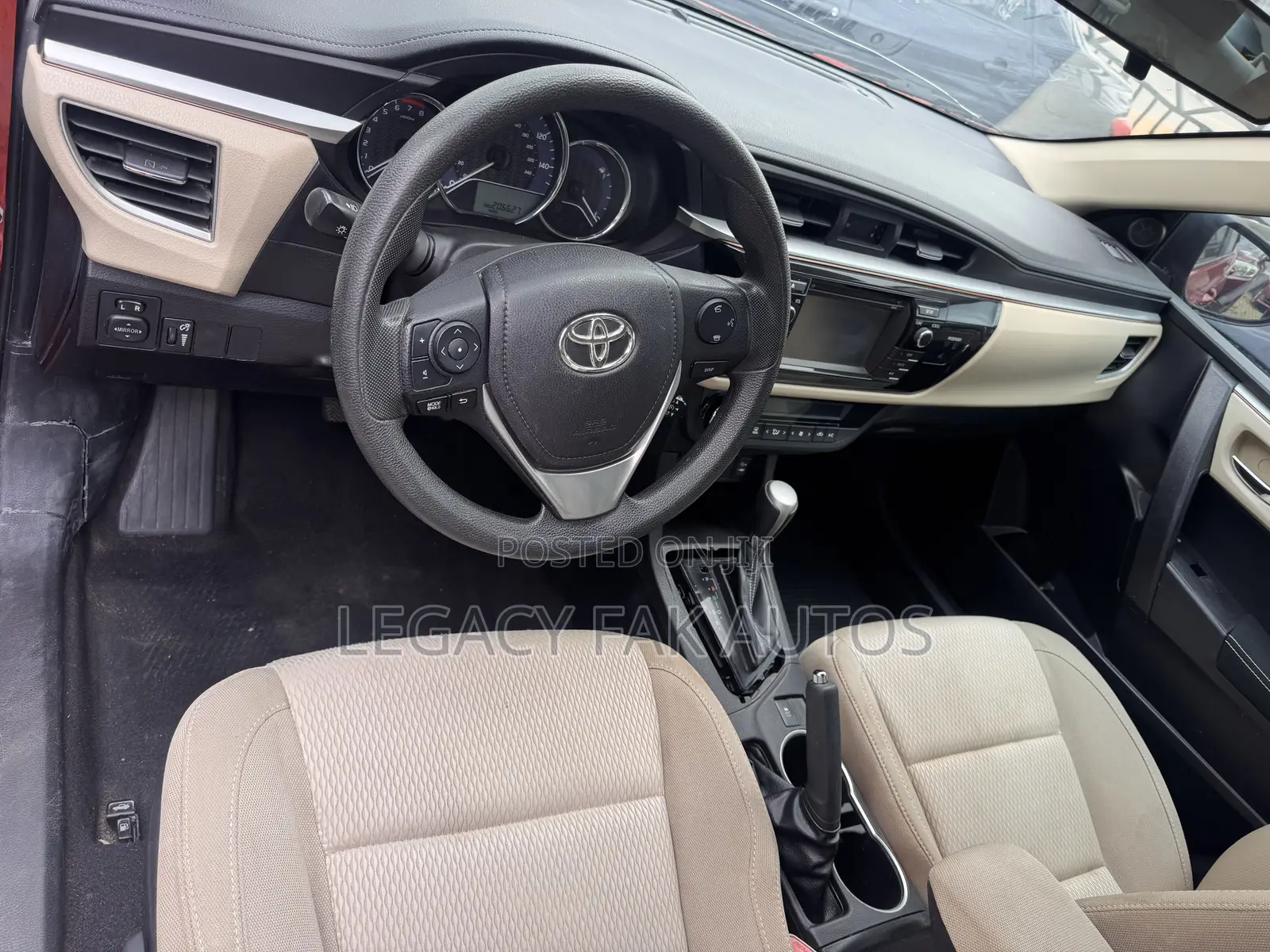 Toyota Corolla LE 4dr Sedan (1.8L 4cyl CVT) 2015 Red