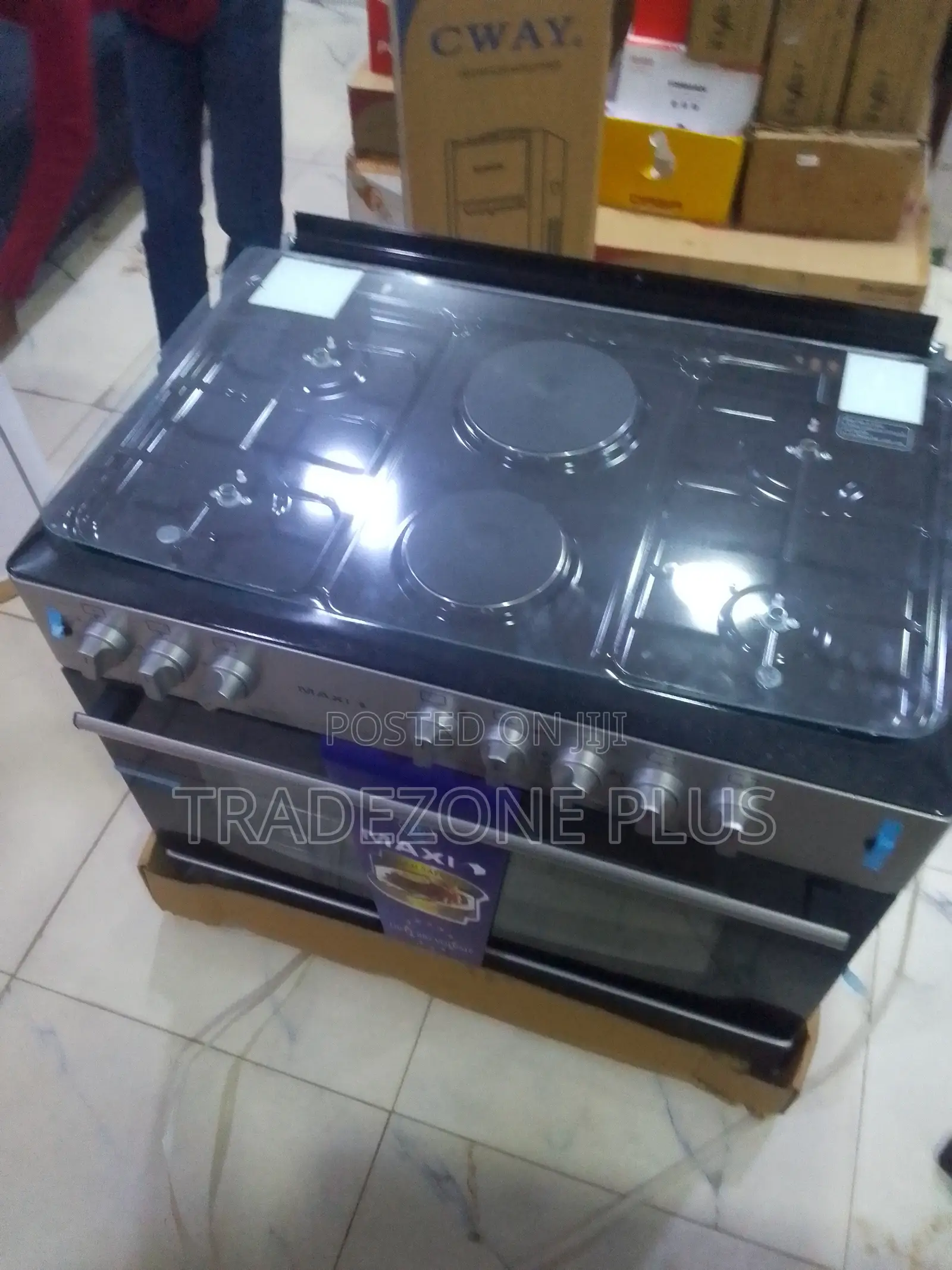 Maxi 6090 Gas Cooker With Integrated Hot Plate