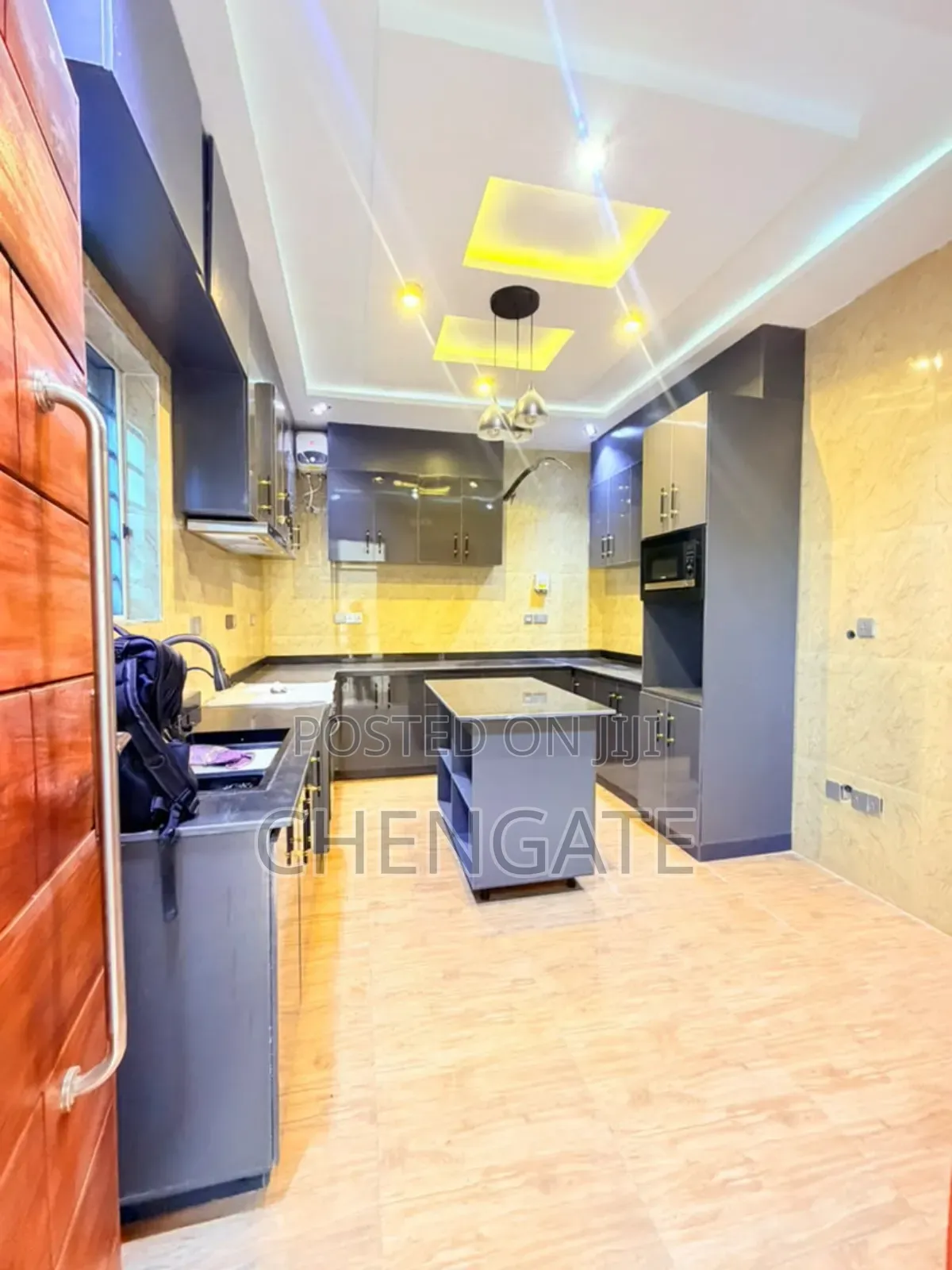4bdrm Duplex in Oko-Oba for sale