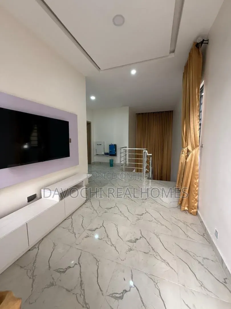 3bdrm Duplex in Citadel View Estate, Sangotedo for rent