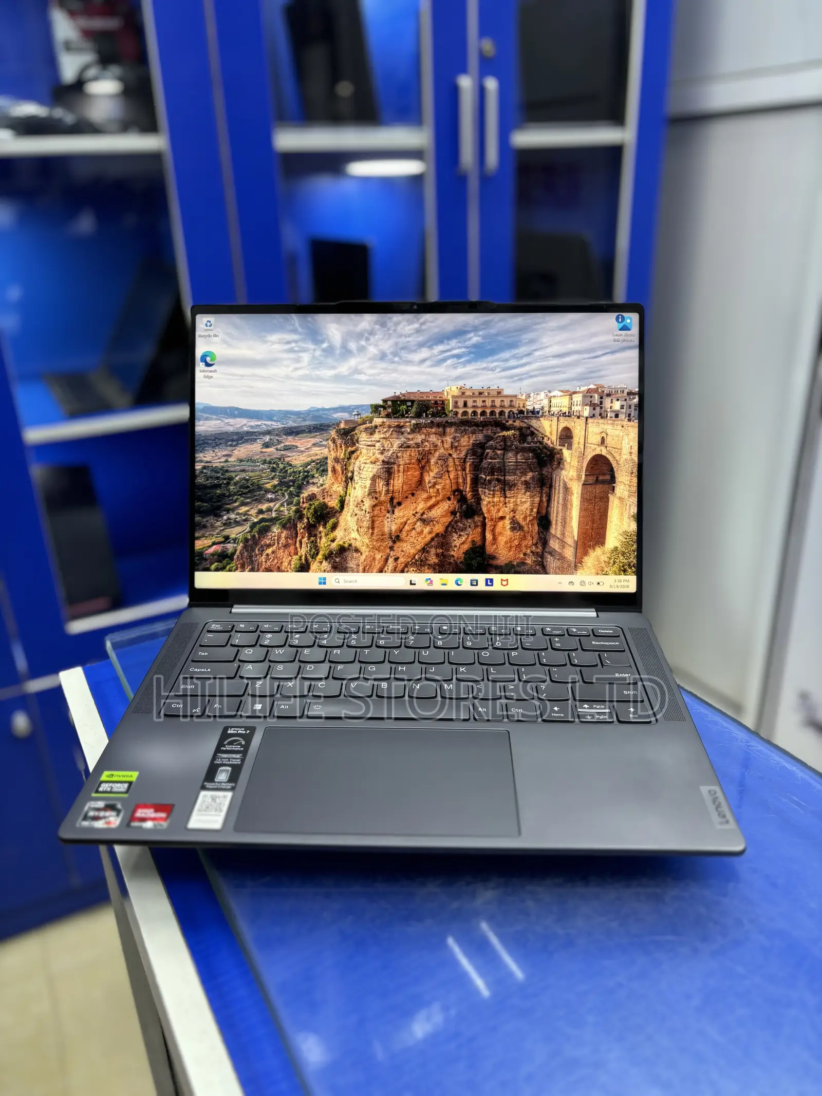 Laptop Lenovo 16GB AMD Ryzen 7 SSD 512GB